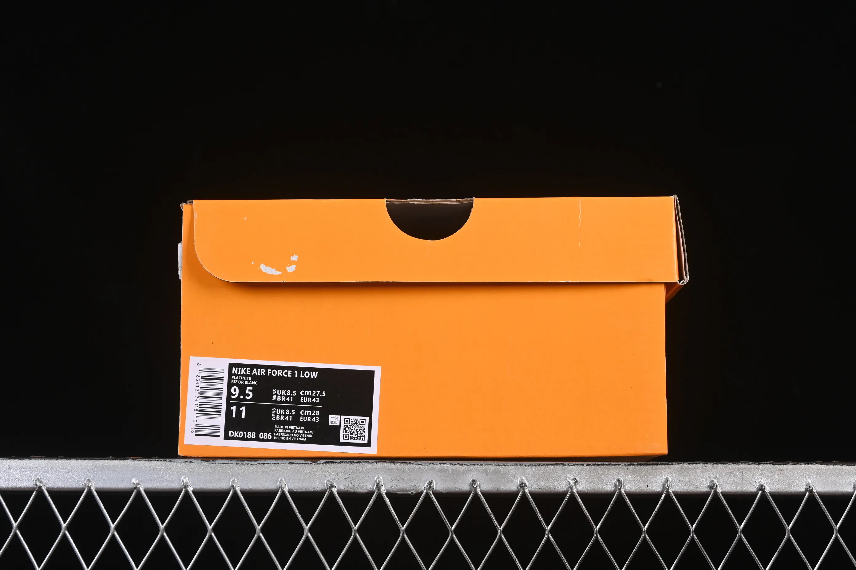 All categories Nk Air Force 1 Air Force series Nk Air Force 1 Low Air Force low top Nike Air Force 1'07 Low LV co-branded Army green silver black Air Force 1 low top casual sneakers DK0188-086